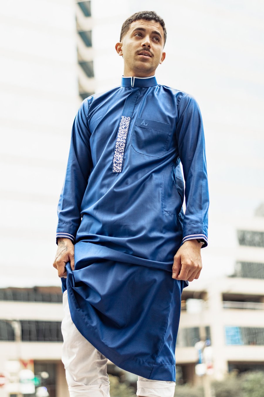 Blue thobe hotsell