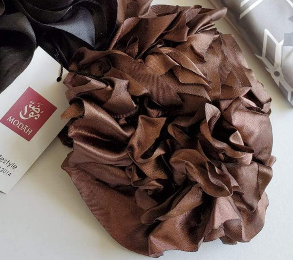 Volumizing Scrunchy - Satin Brown